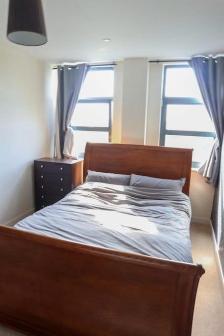 Appartamento 3 Bed Flat With A View Londra