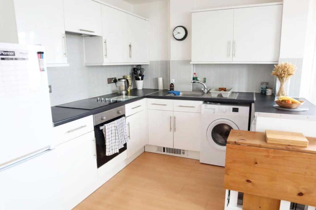 3 Bed Flat With A View Appartamento Londra